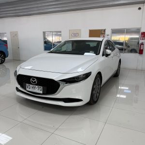 MAZDA3 SEDAN 2.0 CORE 6MT